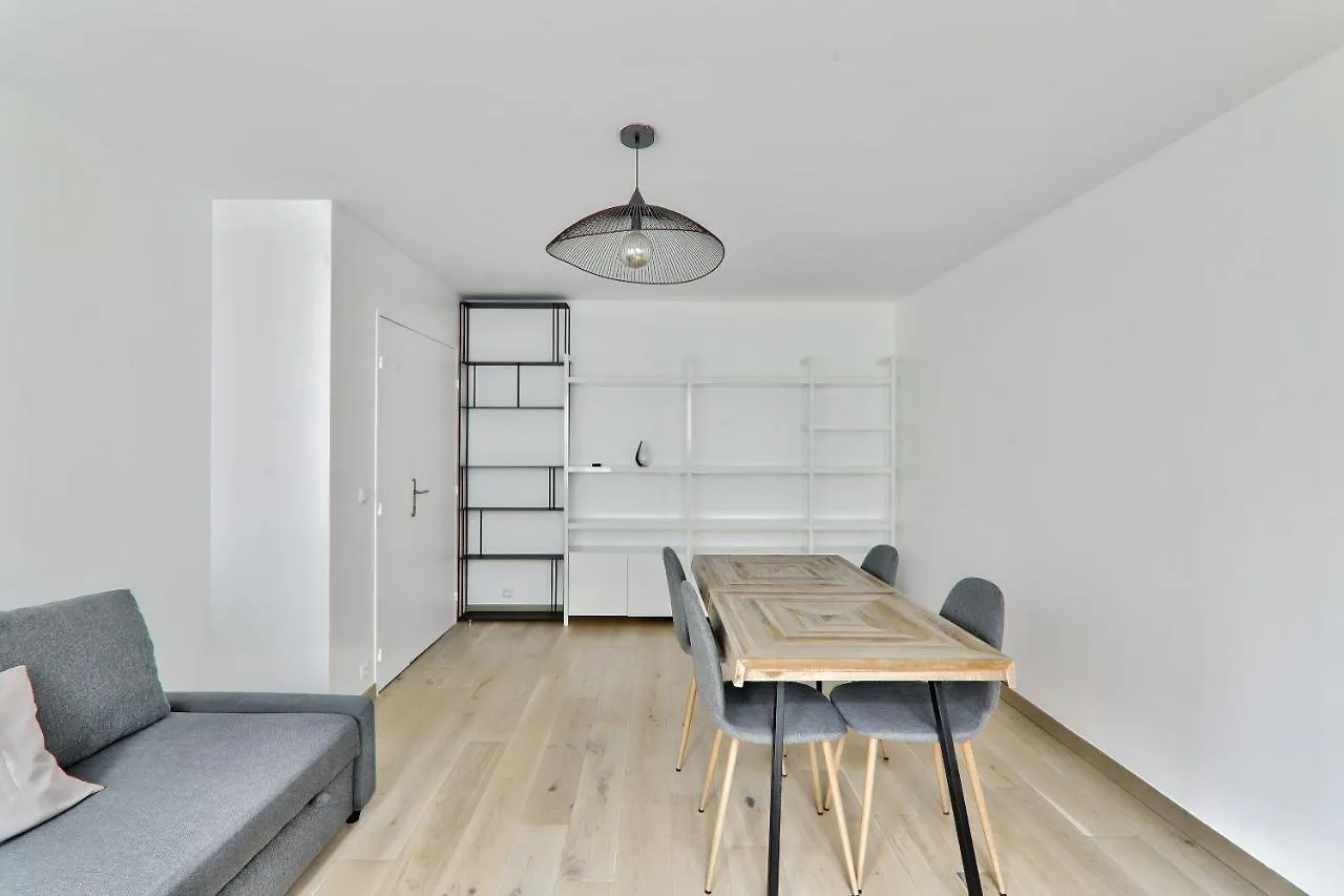 Apartment Luxurious 1 Bedroom Bastille Charonne Free Netflix Paris